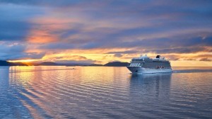 Explore our Into the Midnight Sun itinerary with Neil Barclay 