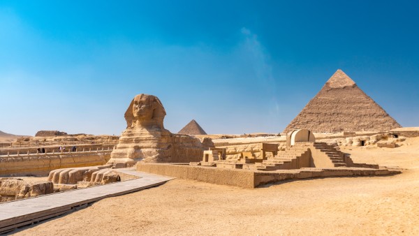 Sift through history on our Pharaohs & Pyramids itinerary with Joost Ouendag