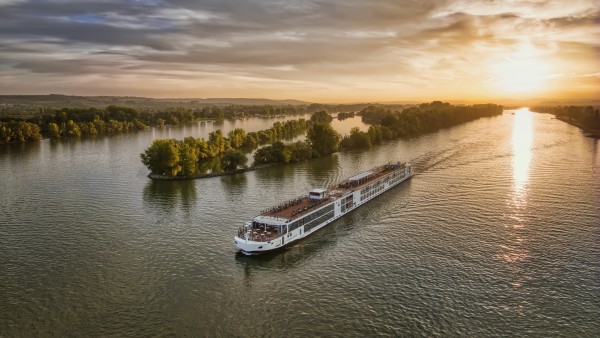 Explore our river voyages with Joost Ouendag