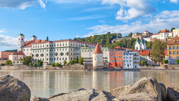 Explore charming Passau with tour guide Dorothea Lechner