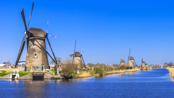 Discover the charms of The Netherlands with Alastair Miller