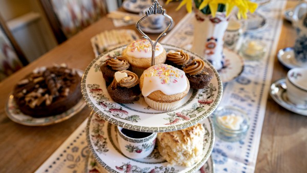 Learn the secrets of preparing a classic English afternoon tea with Karen Burns-Booth 