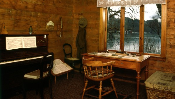 Immerse yourself in the life and music of Edvard Grieg with host John Hovland