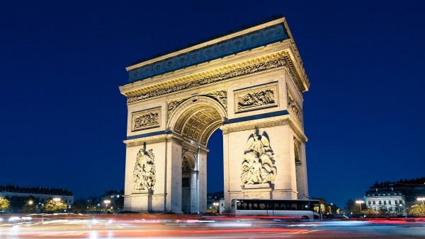 Delve into the fascinating history of France with Viking Resident Historian Paul Dawson