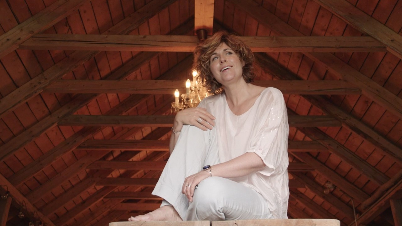 Sissel Sundays: Love at First Sight)