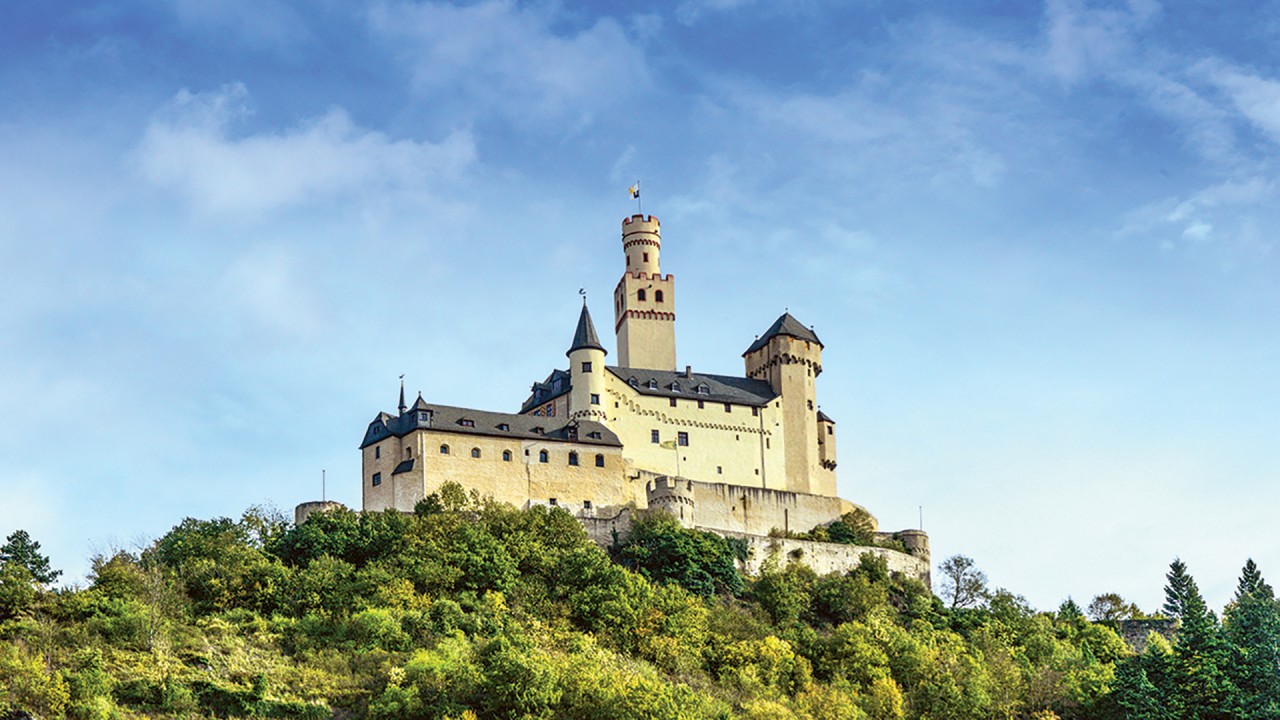 Learn about our Rhine Getaway itinerary with Joost Ouendag)