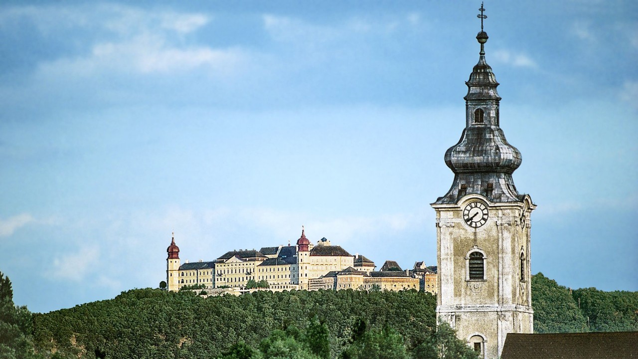 Visit Göttweig Abbey with Father Pius)