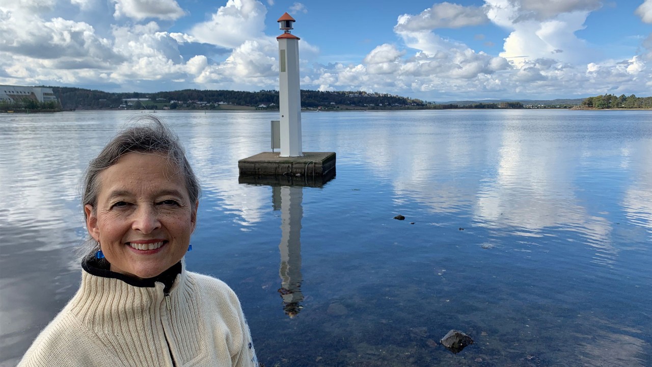 At home in Norway with stress consultant Alexandra Svalastog)