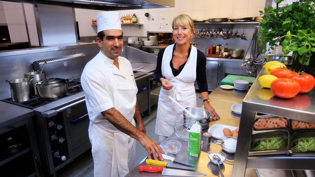 Cooking with Karine: Crème Brûlee, Portuguese Style)