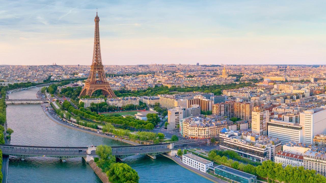 Rediscover our Paris & the Heart of Normandy itinerary)