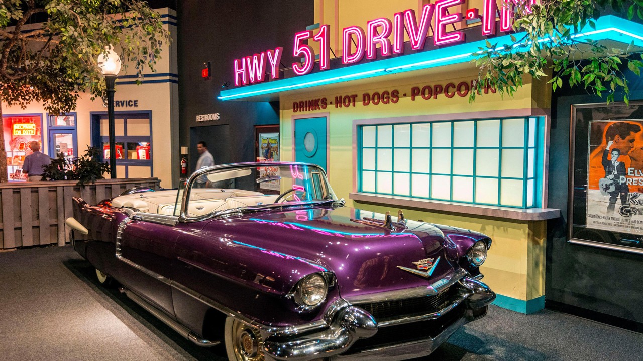 Tour Elvis Presley’s Graceland estate with radio host Tom Brown and Archives & Exhibits Vice President Angie Marchese)