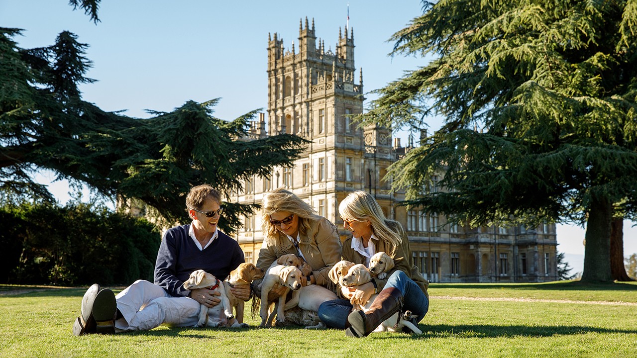 Finse Comes Home to Highclere)