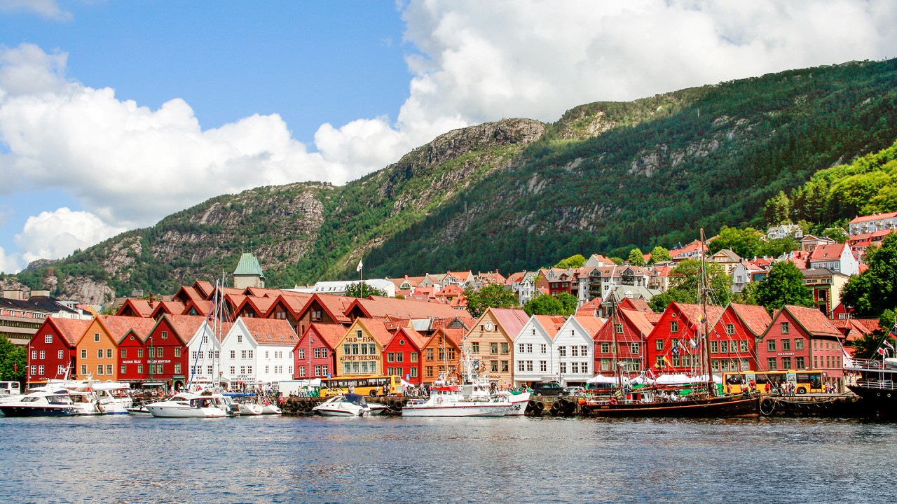 Discover Bergen)