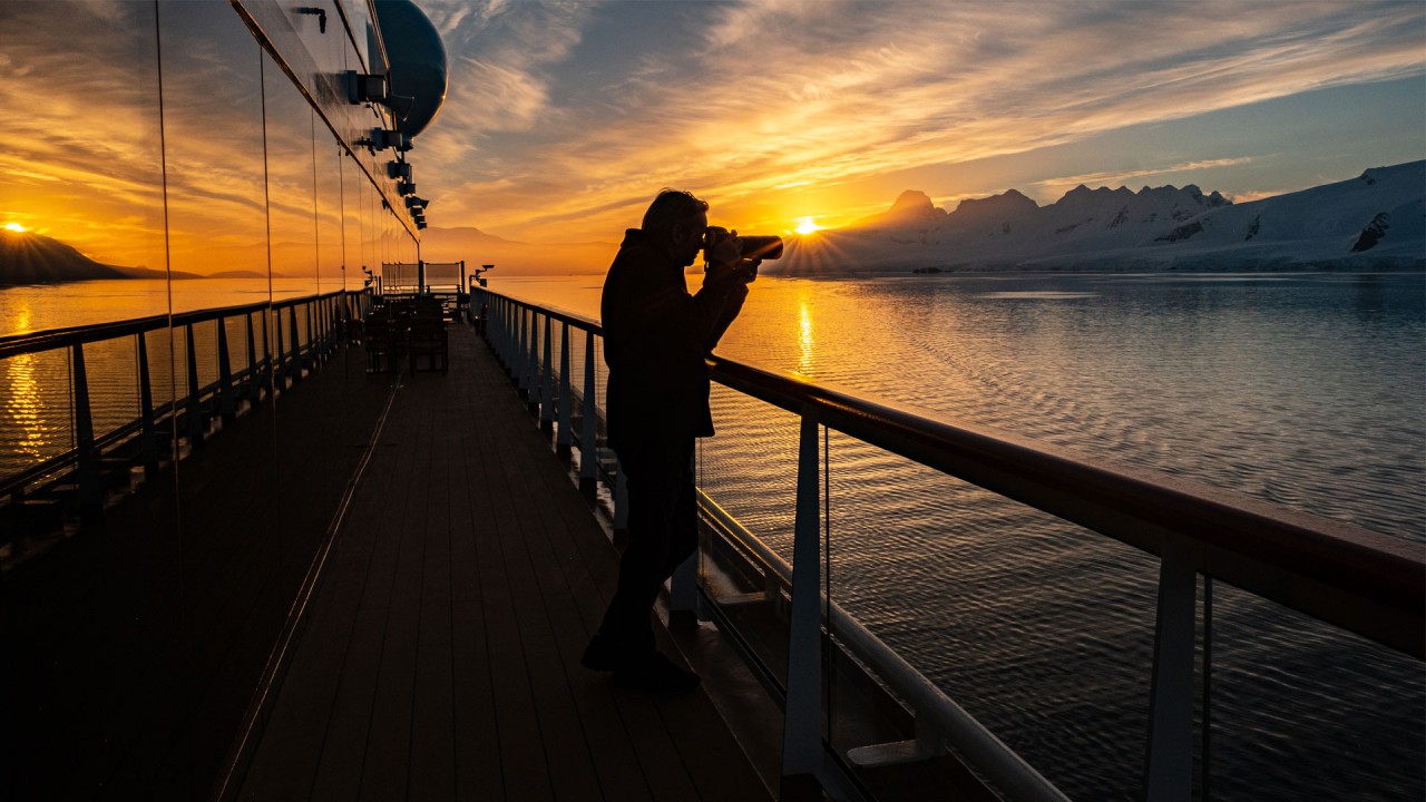 Brush up on your camera skills with Viking Resident Photographer Alastair Miller)