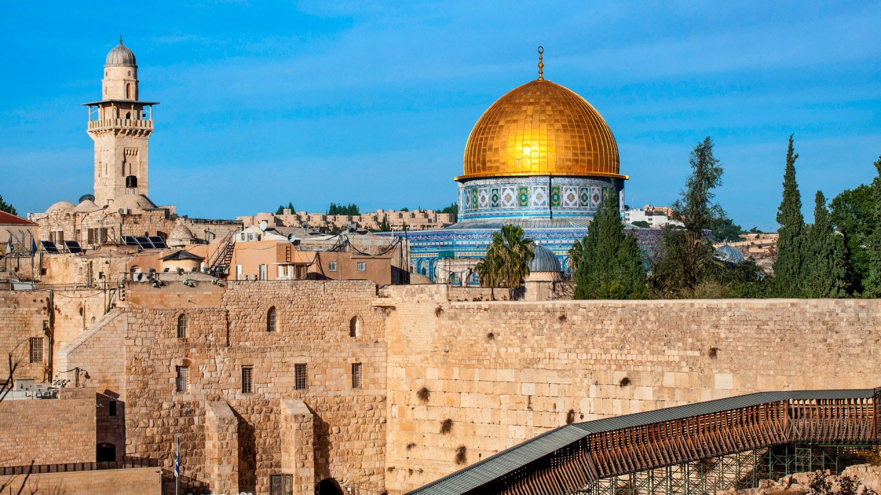 Immerse yourself in the revered and the sacred on Cities of Antiquity & the Holy Land)
