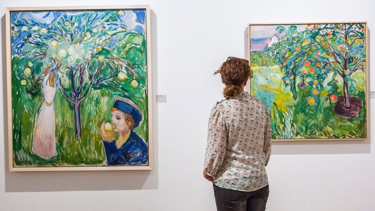 Brush up on Norwegian landscapes with Caroline Malloy)