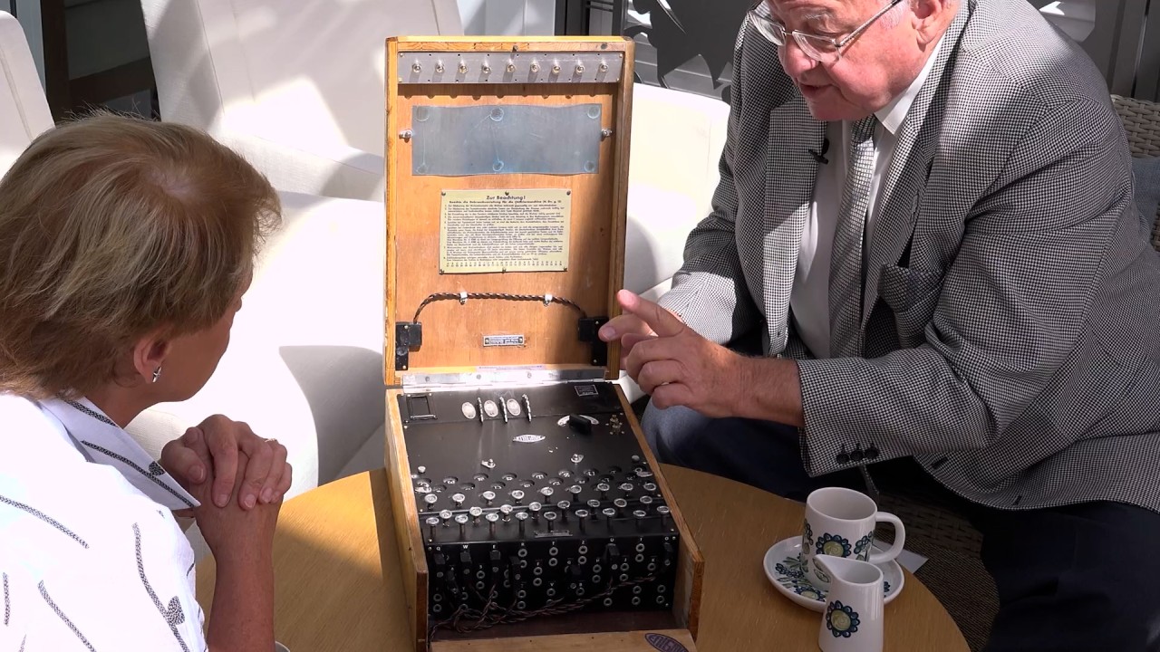 Anne Diamond interviews pilot John Chapman)