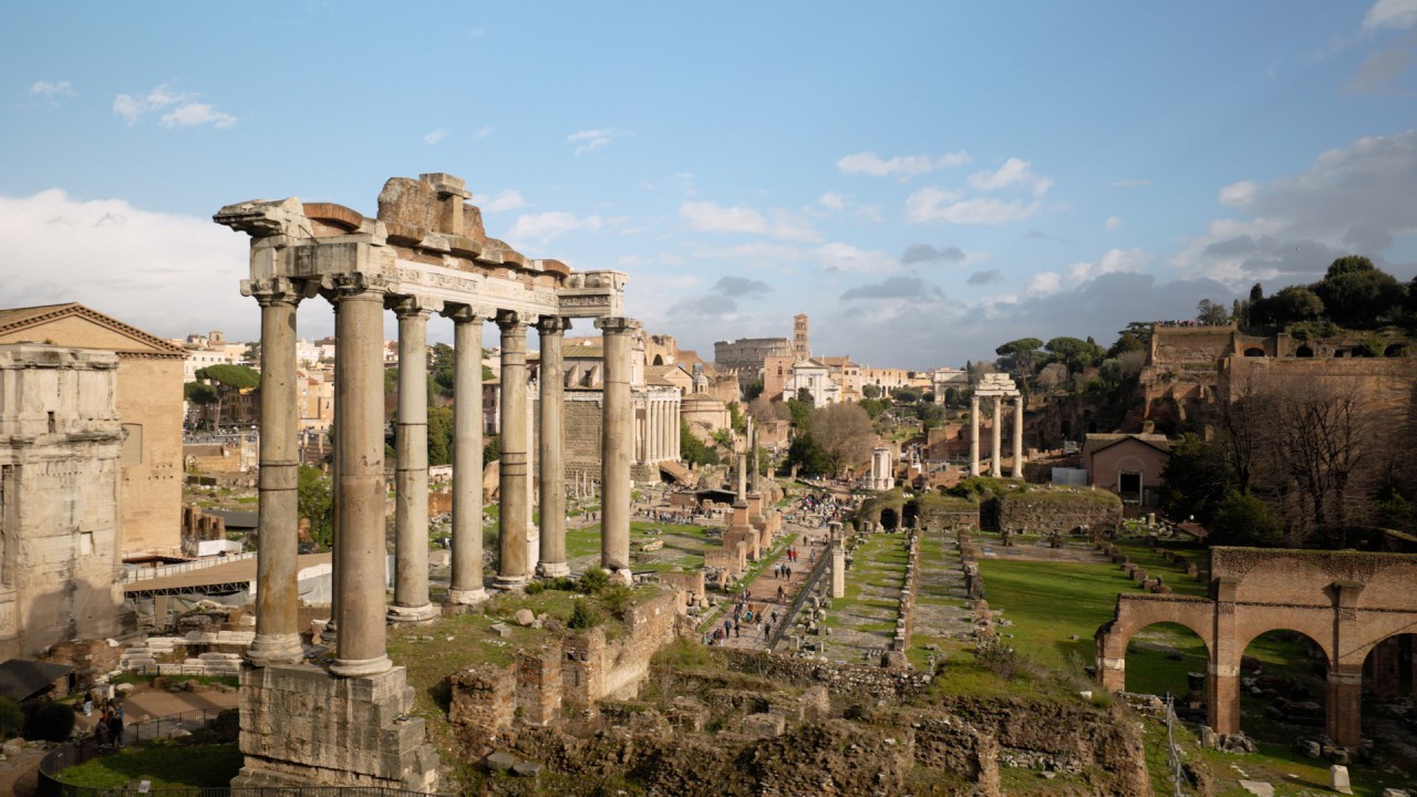 Uncover the storied history of ancient Rome)
