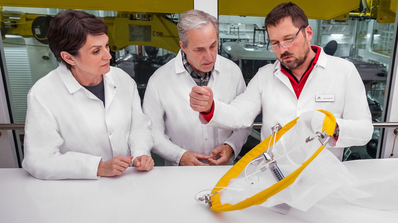 Uncover the innovative features of our onboard science lab with Damon Stanwell-Smith)