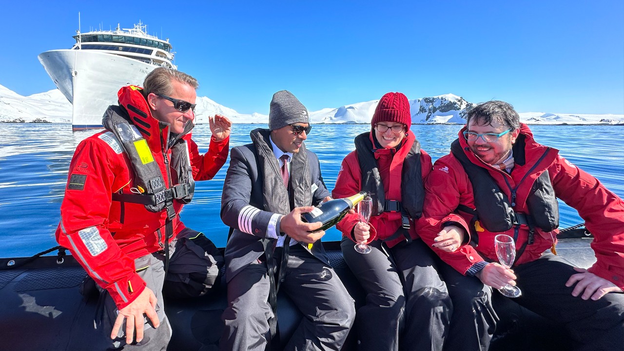 When Viking voyages become love stories