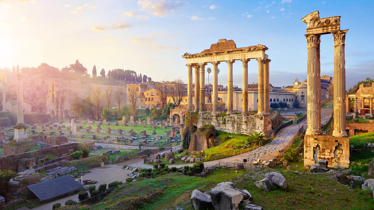 Uncover the history, monuments and myths of the “Eternal City” with Jean Newman Glock